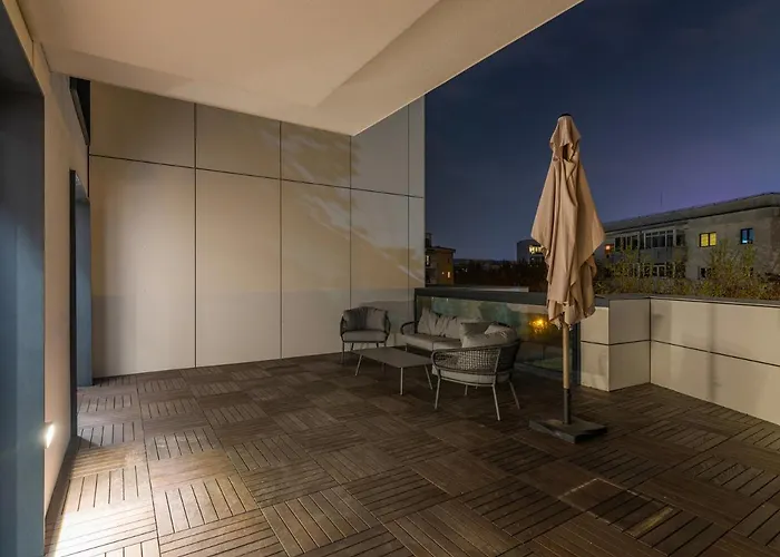 One Luxury Herastrau Parc Bükreş