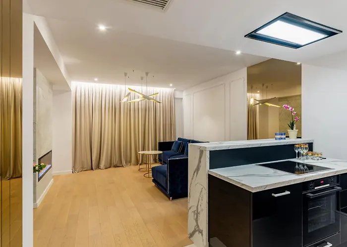 One Luxury Herastrau Parc 公寓